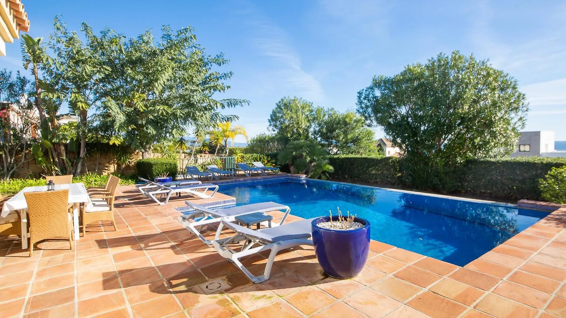 מנילבה Villa Marmol 162