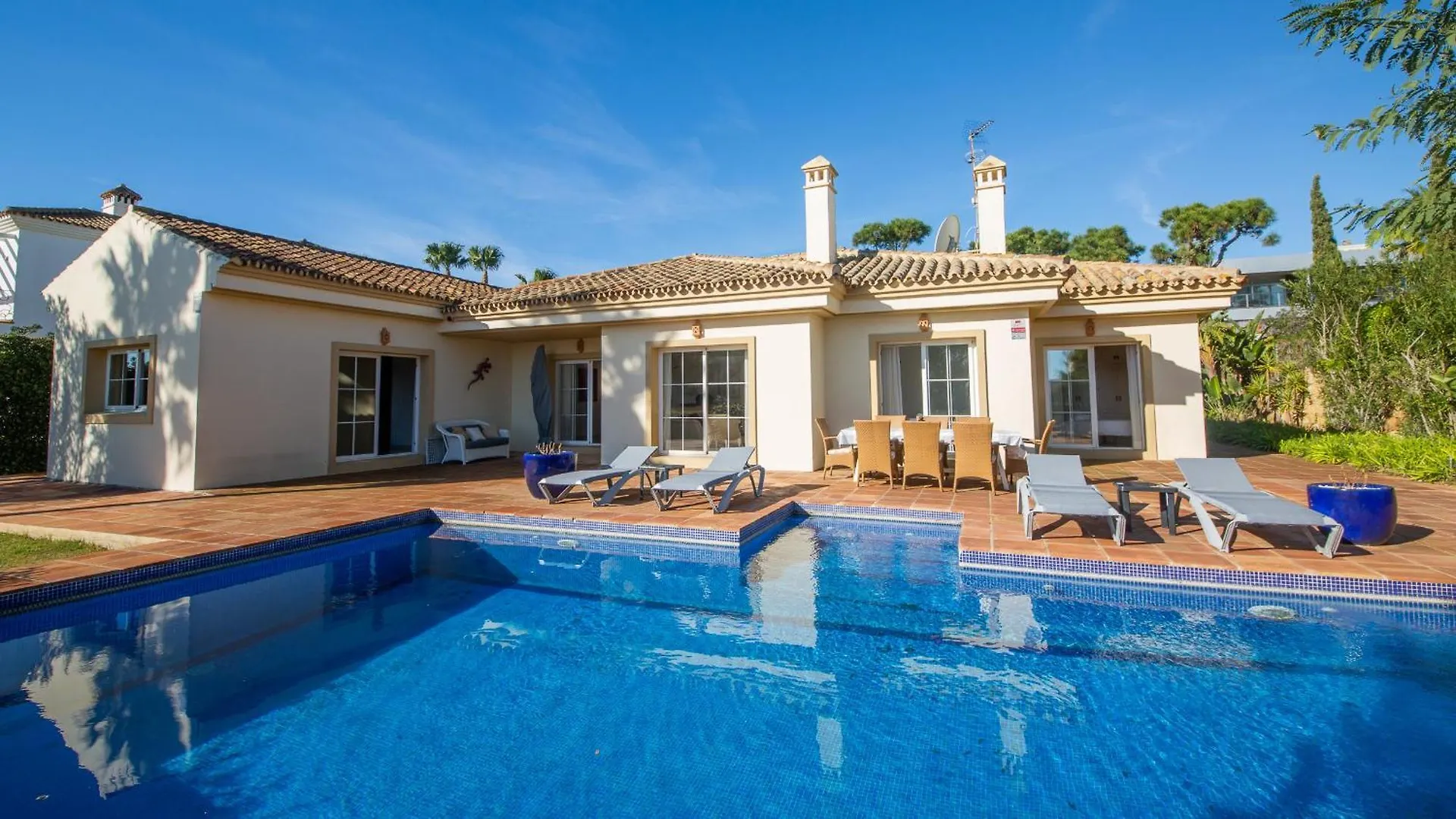 מנילבה Villa Marmol 162