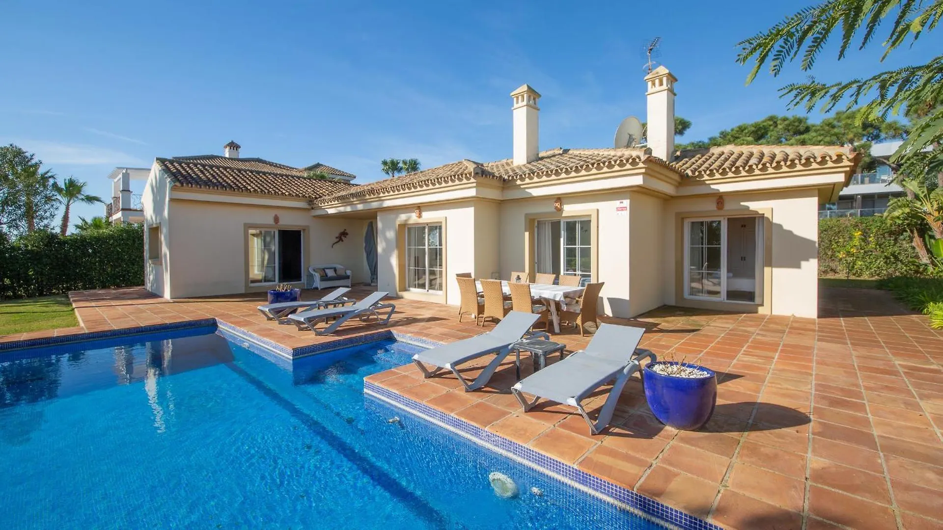 מנילבה Villa Marmol 162